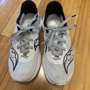 Saucony Endorphin Pro 3